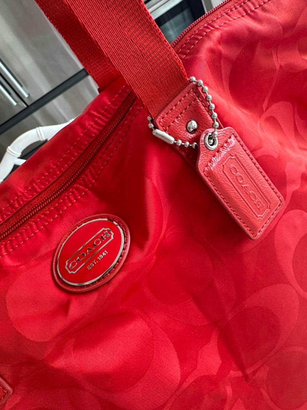 COACH Packable Weekender Tote red/orange overnight 77321 Signature Nylon C bag - Picture 2 of 11